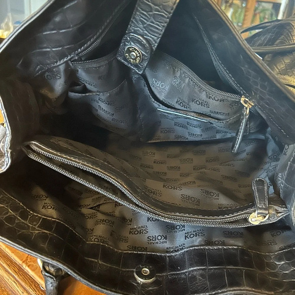 Michael Kors croc embossed Hamilton Large Satchel - Picture 10 of 10